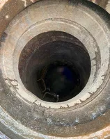 Двое рабочих бийского водоканала насмерть задохнулись в канализационном колодце