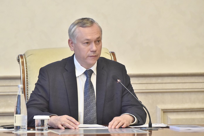 Новосибирский губернатор призвал предусмотреть меры поддержки военно-патриотических клубов на несколько лет вперед