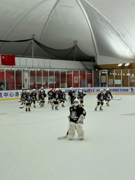 Первая победа детской хоккейной команды «Скиф»  из села Новые Зори в Китае