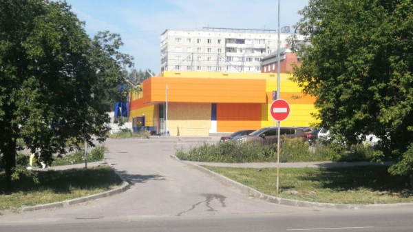 Зачем новое здание на Докучаево в Барнауле снова начали реконструировать