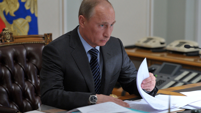 Путин провел совещание с Совбезом на тему информационной безопасности в России