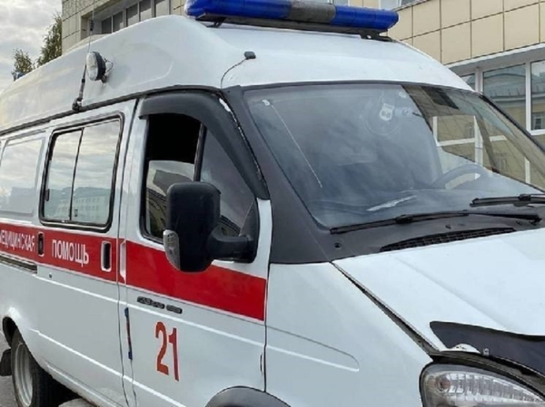 В Барнауле ребенок выпал из окна шестого этажа