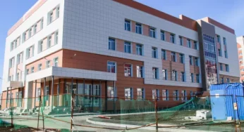 В Барнауле завершили работу над дизайном навигации в новой поликлинике №14