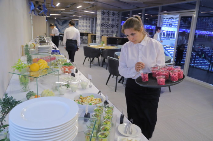 Известный новосибирский ресторатор открыл новое заведение в «Сибирь-Арене»
