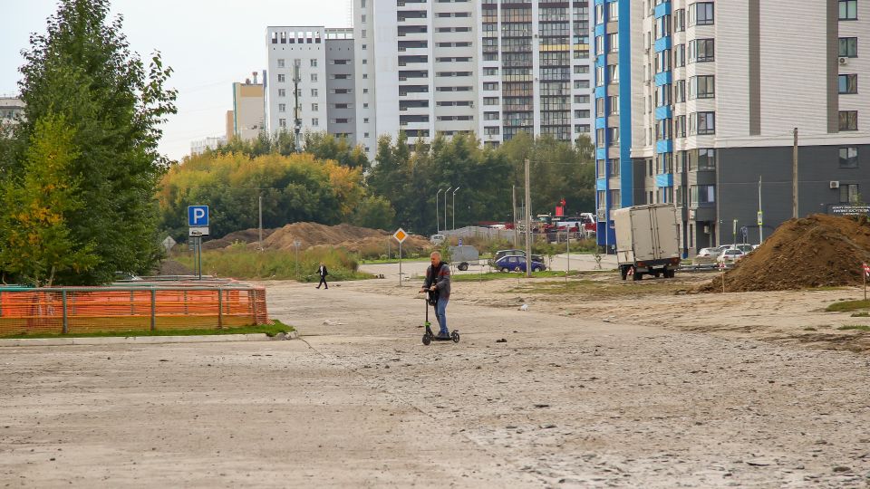 Как в Барнауле строят совершенно новую дорогу. Фоторепортаж