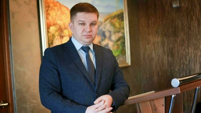 Министр транспорта Антон Воронов возглавил медиарейтинг алтайских чиновников