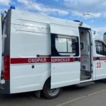 Молодой человек выпал с шестого этажа общежития в Барнауле